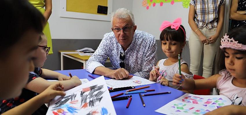 Başkan Eriş, yeni eğitim yılının ilk gününde Çocuk Evleri’ni ziyaret etti