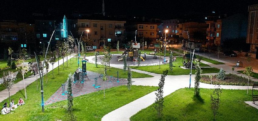 Yapımı tamamlanan yeni bir park daha hizmete açıldı